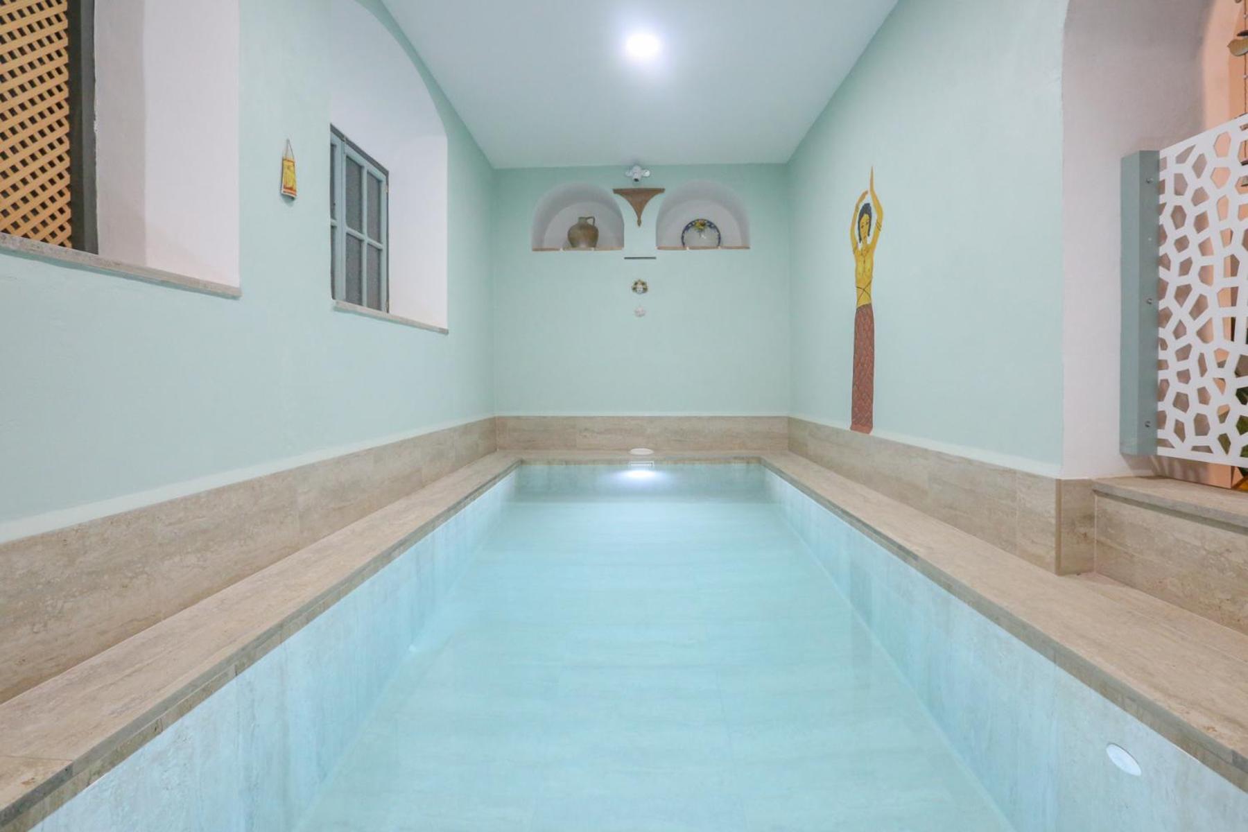 Casa Senorial Con Piscina. Casa Donna Isabel Guest House Penaflor Luaran gambar